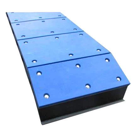 Panneau UHMW-PE pour la protection des quais